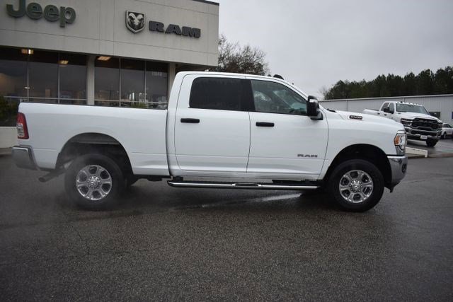 Used 2024 RAM 2500 Big Horn AWD/4WD image 10