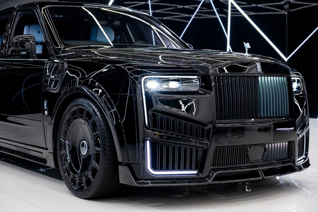 Used 2026 Rolls-Royce Cullinan image 5