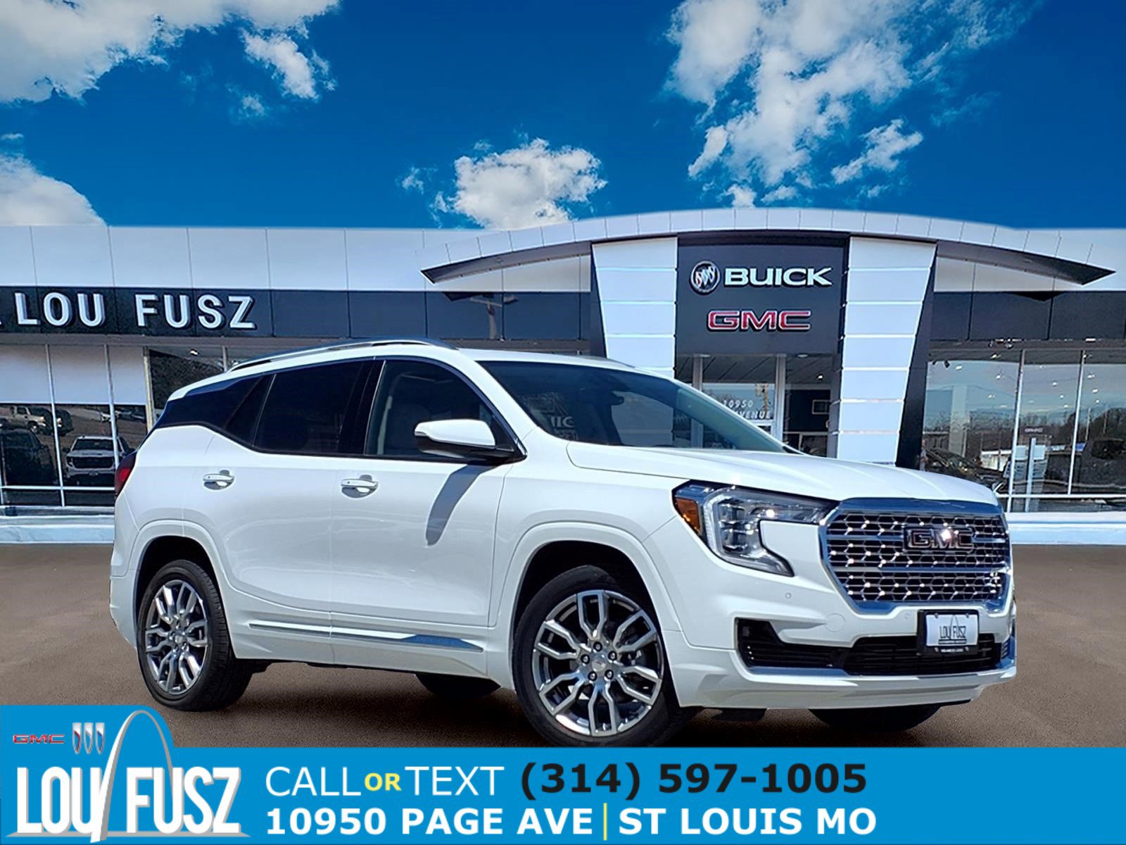 Used 2023 GMC Terrain Denali AWD/4WD image 1