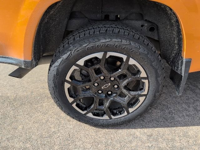 New 2026 Chevrolet Colorado Z71 w/ Technology Package AWD/4WD image 3