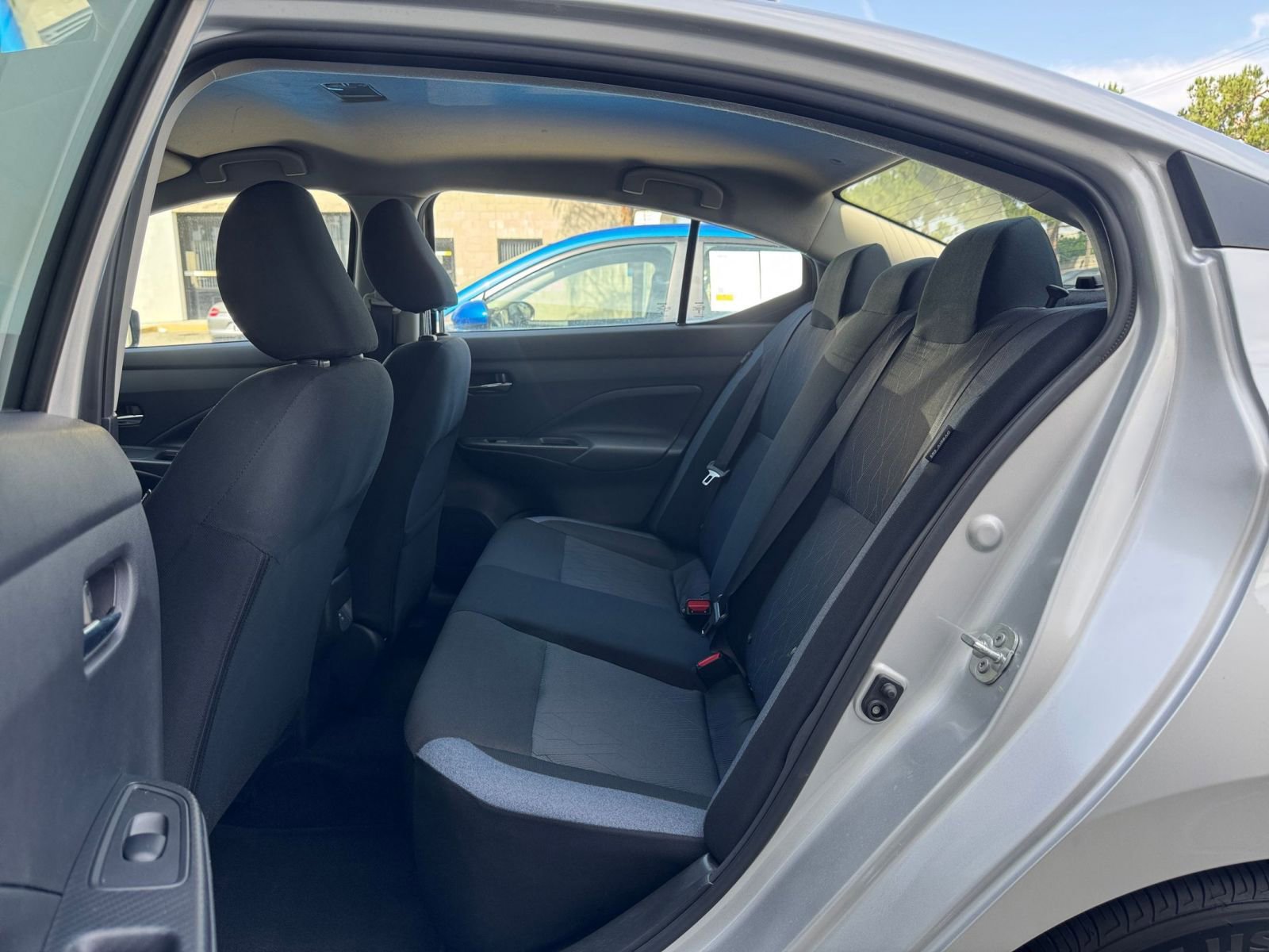 Used 2025 Nissan Versa SV FWD image 24