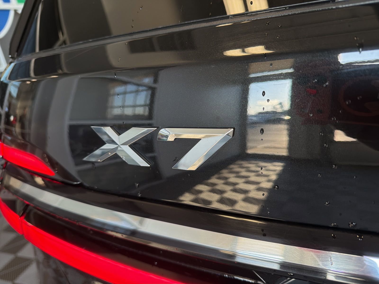 Used 2024 BMW X7 xDrive40i image 8