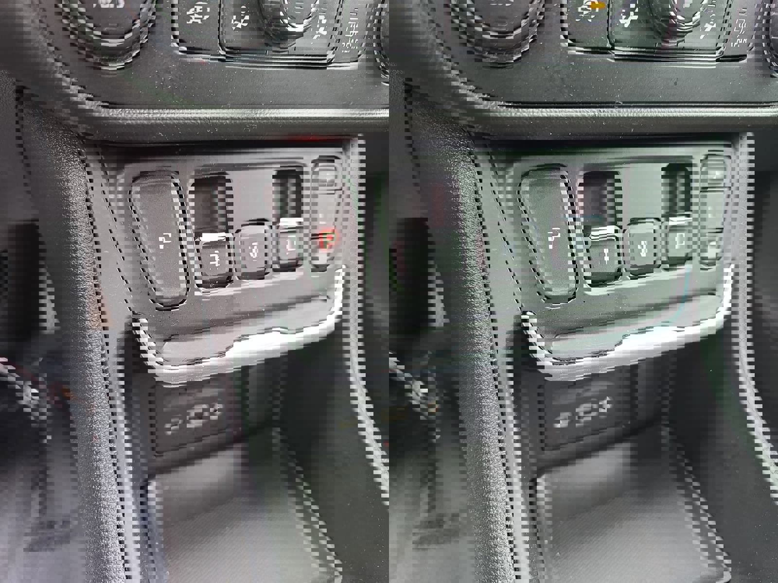 Used 2021 GMC Terrain SLE w/ Driver Convenience Package image 27