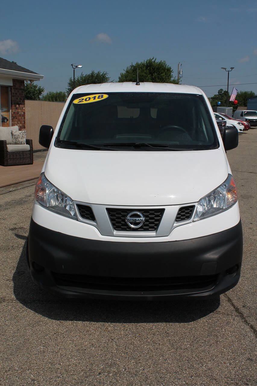 Used 2018 Nissan NV200 S w/ Back Door Glass Package image 8