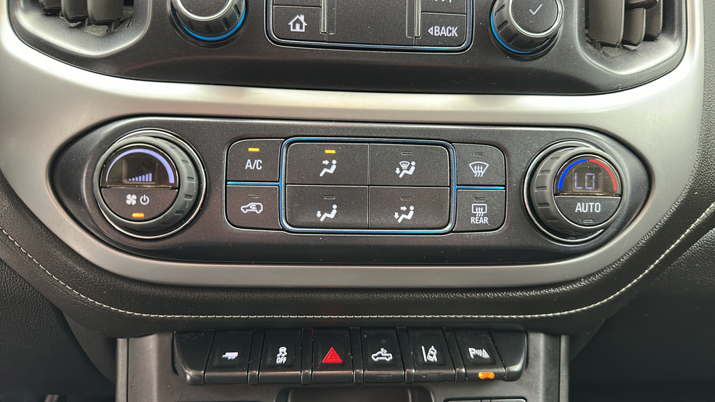 Used 2022 GMC Canyon Denali AWD/4WD image 22