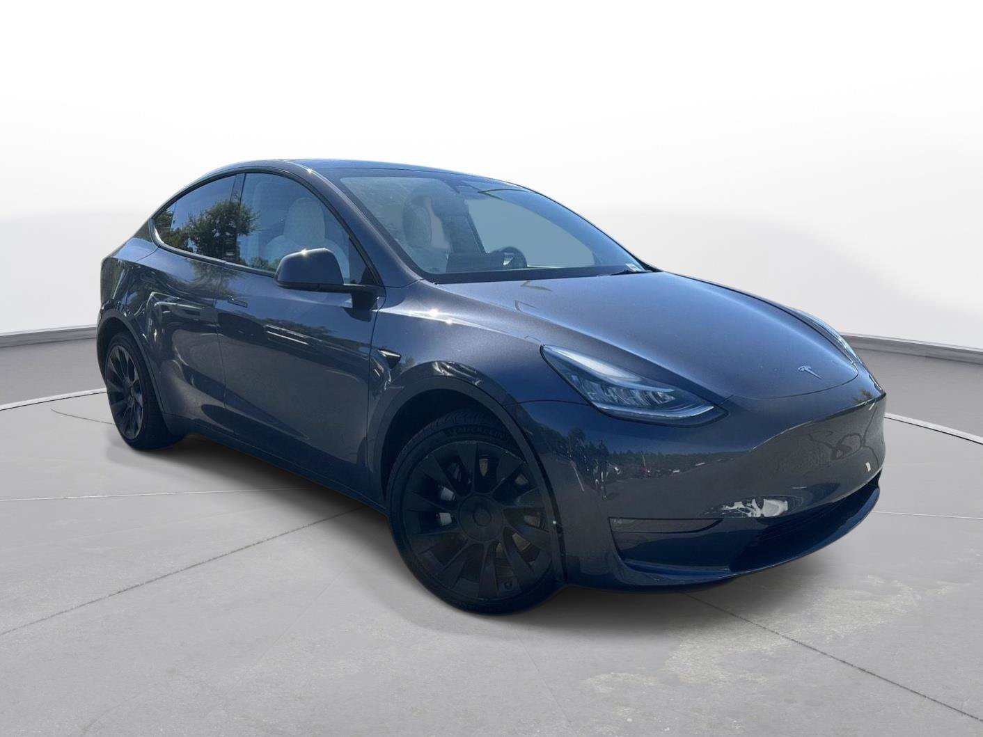 Used 2023 Tesla Model Y Long Range AWD/4WD image 4
