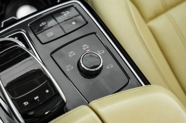 Used 2018 Mercedes-Benz GLS 450 4MATIC image 26