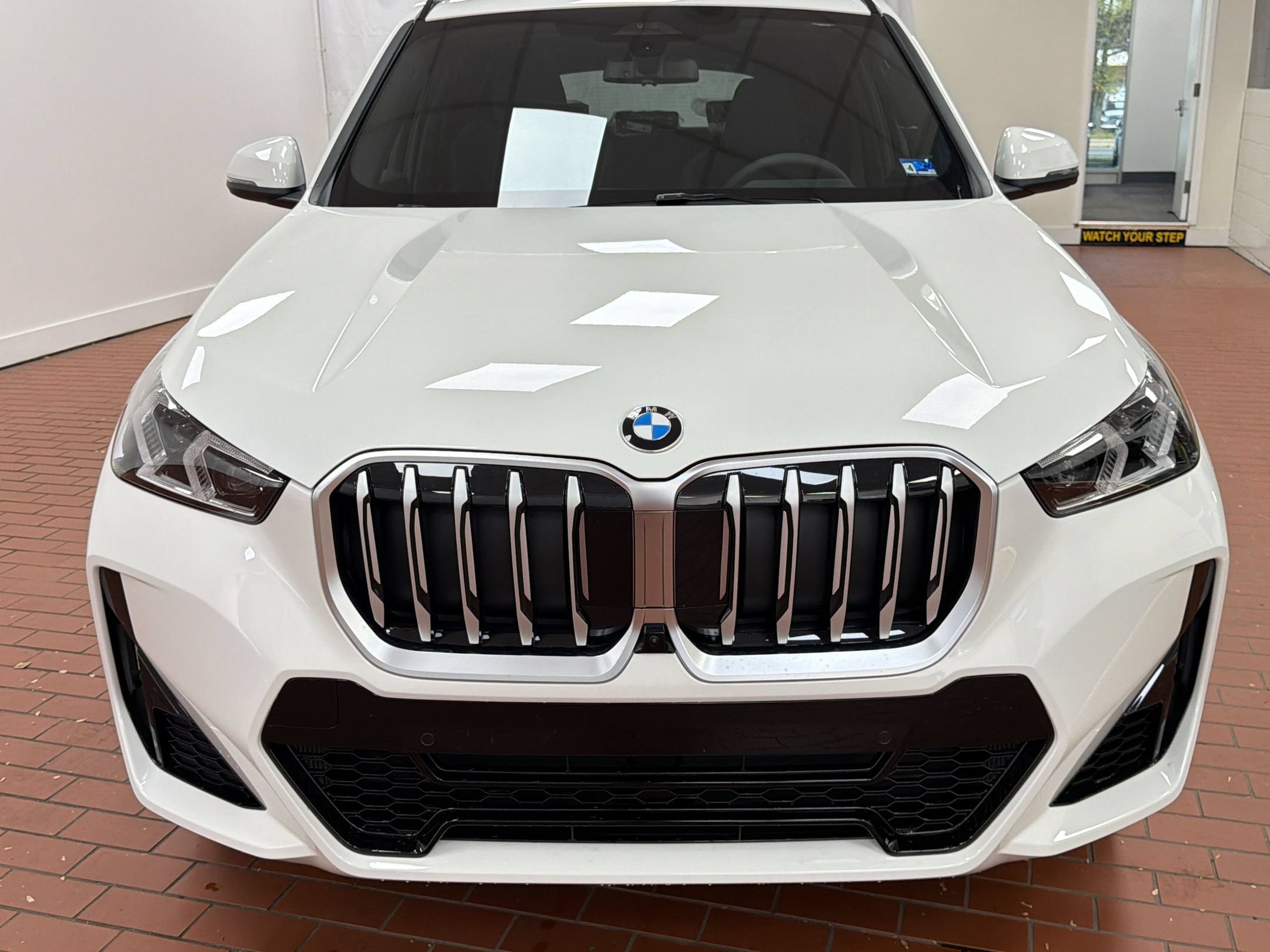 Used 2026 BMW X1 xDrive28i w/ Technology Package AWD/4WD image 6