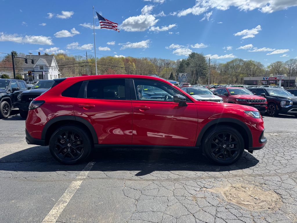 Used 2024 Honda HR-V Sport image 13