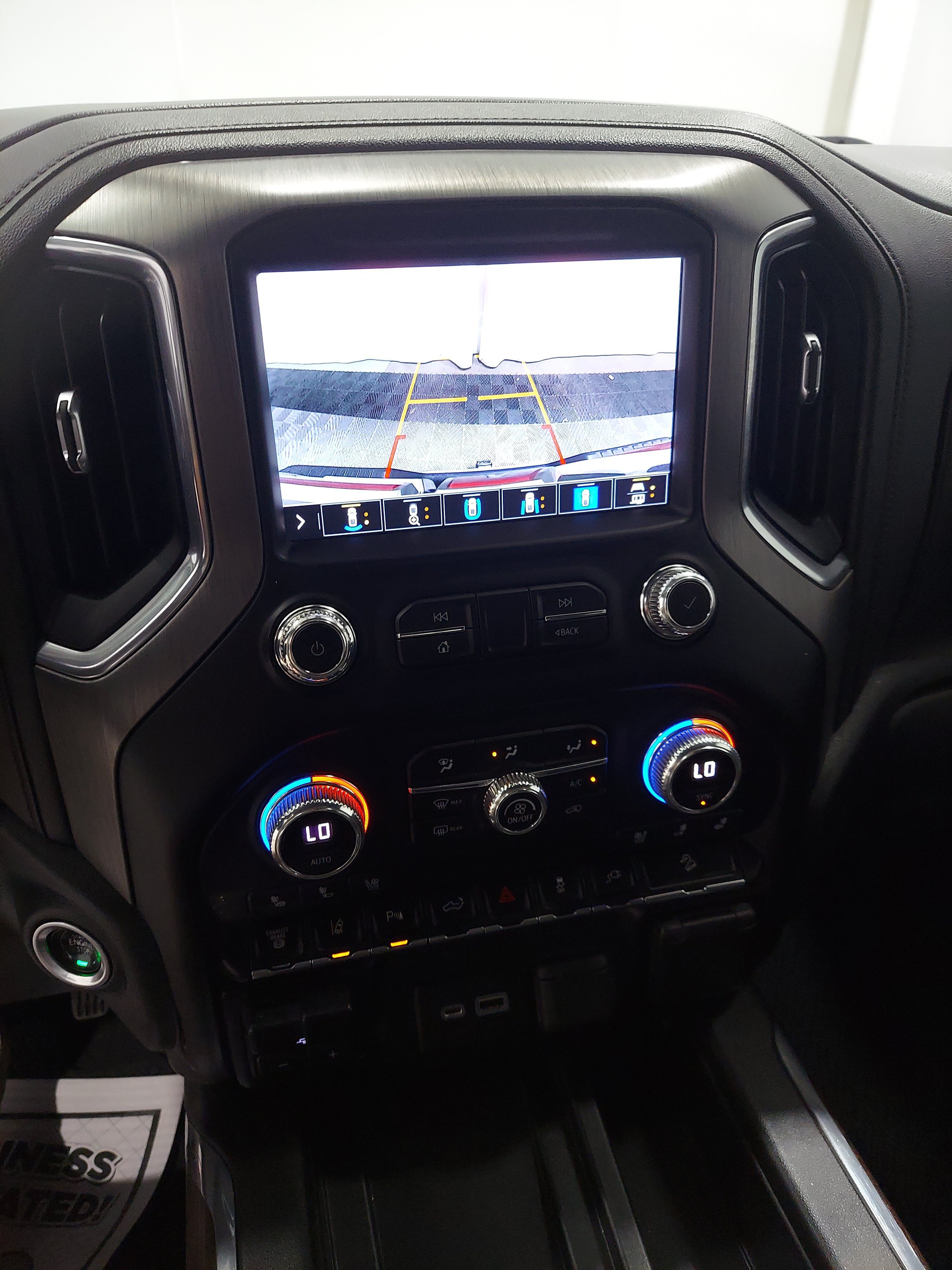 Used 2022 GMC Sierra 2500 Denali AWD/4WD image 13