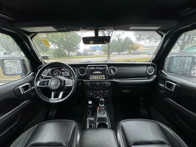 Used 2022 Jeep Wrangler Unlimited Sahara w/ Cold Weather Group image 4