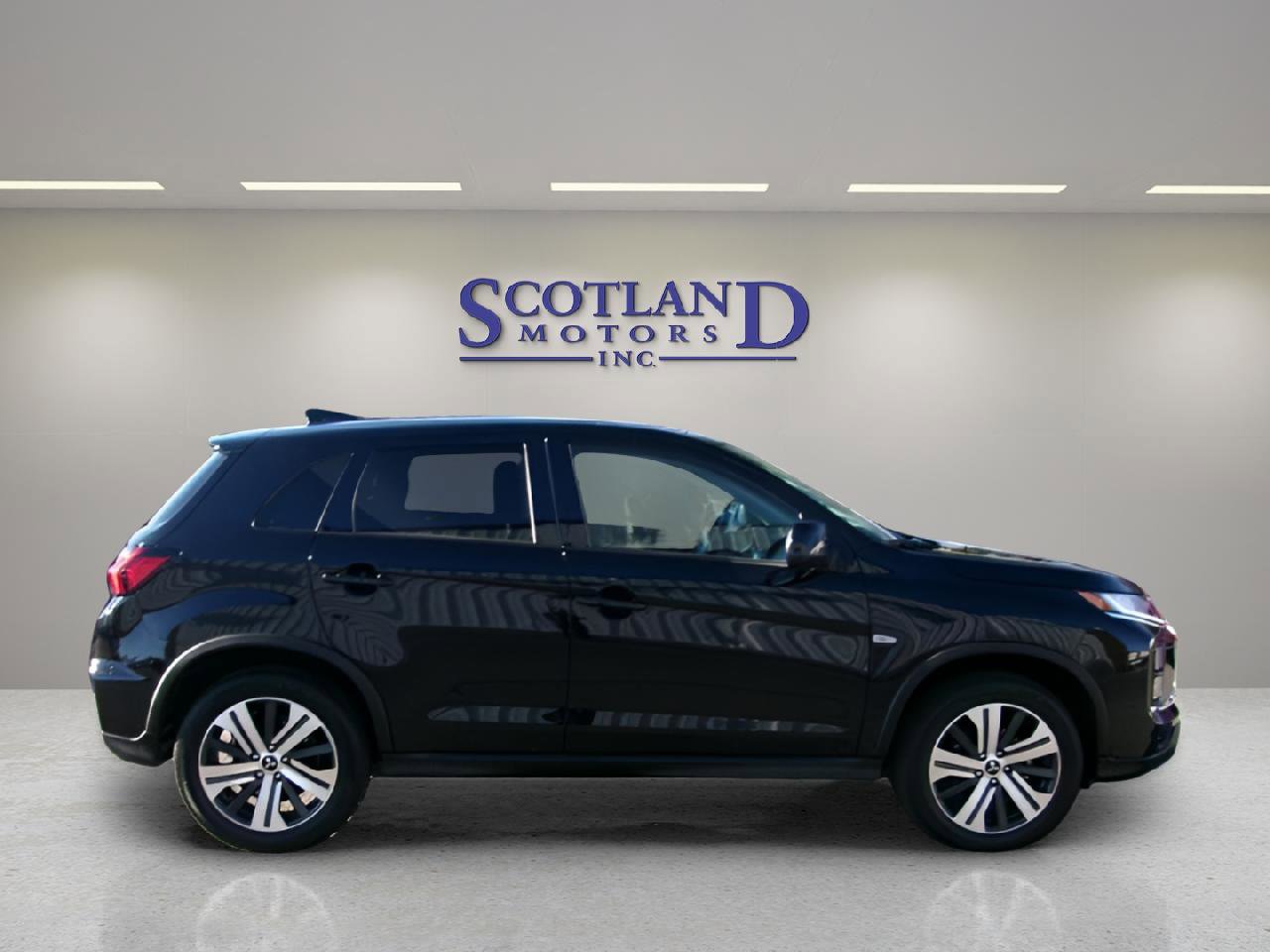 Used 2025 Mitsubishi Outlander Sport ES image 5
