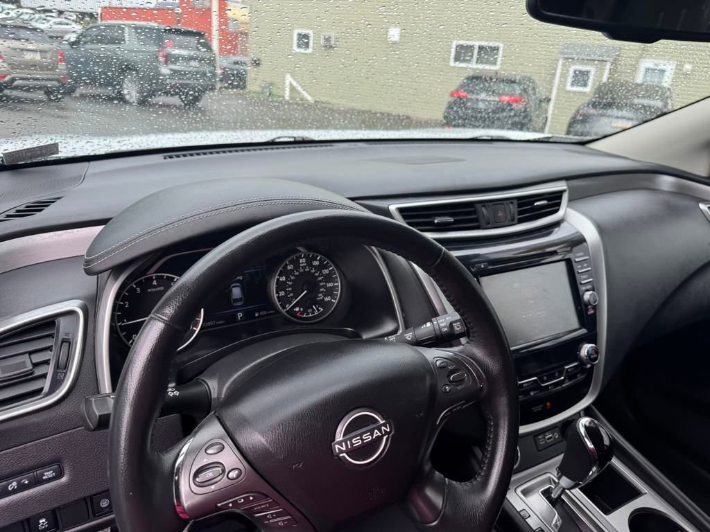 Used 2023 Nissan Murano SV image 22