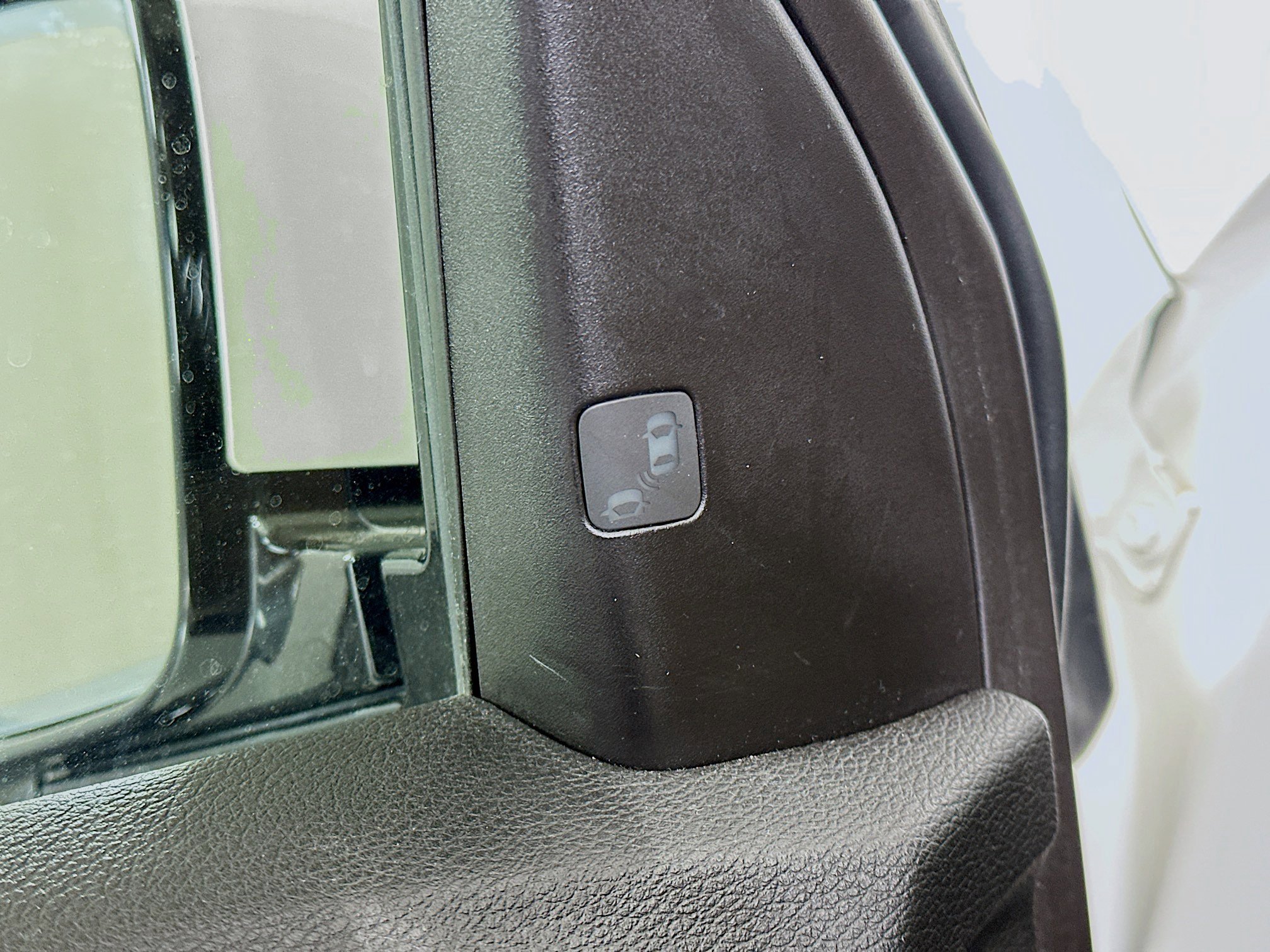 Used 2017 Acura MDX FWD w/ Advance Package image 16