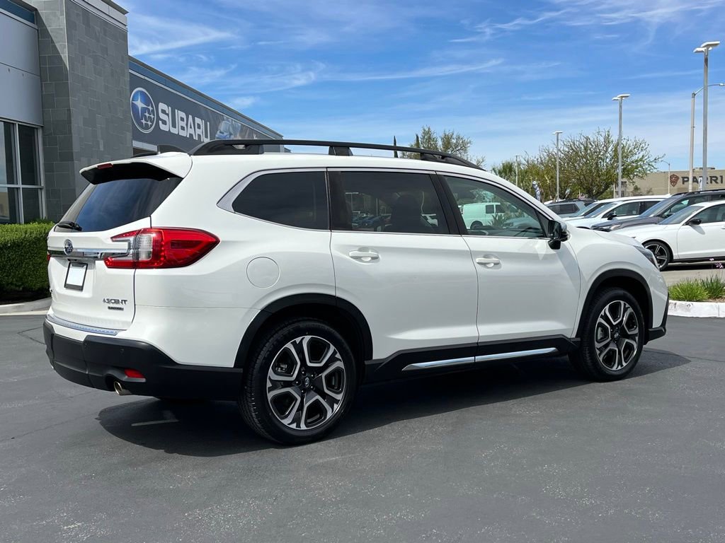 Used 2023 Subaru Ascent Limited w/ Technology Package image 6