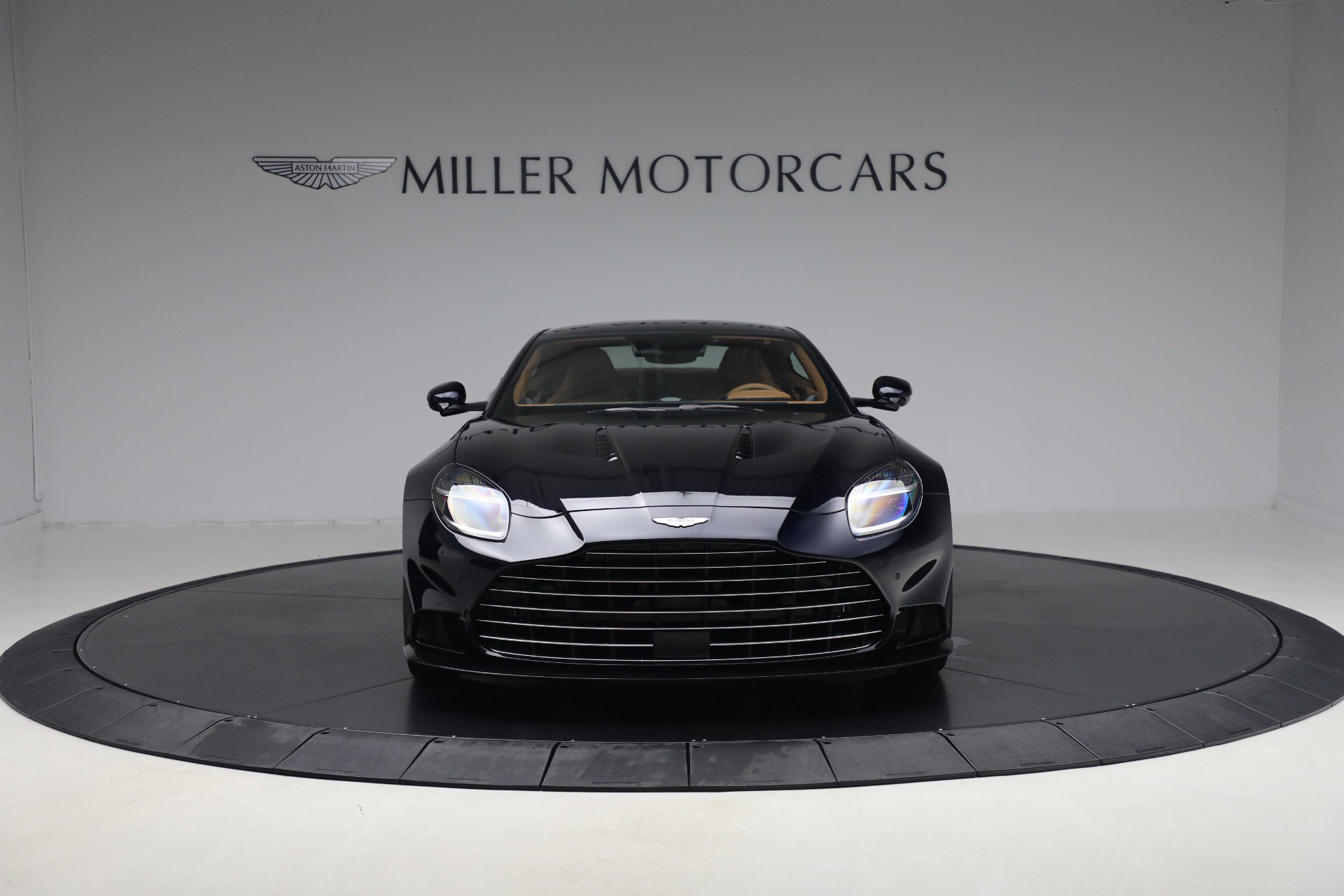 New 2026 Aston Martin Vanquish RWD image 12