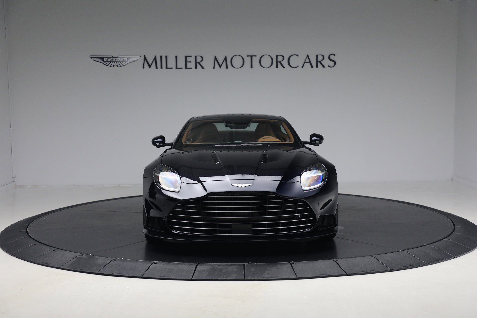 New 2026 Aston Martin Vanquish image 12