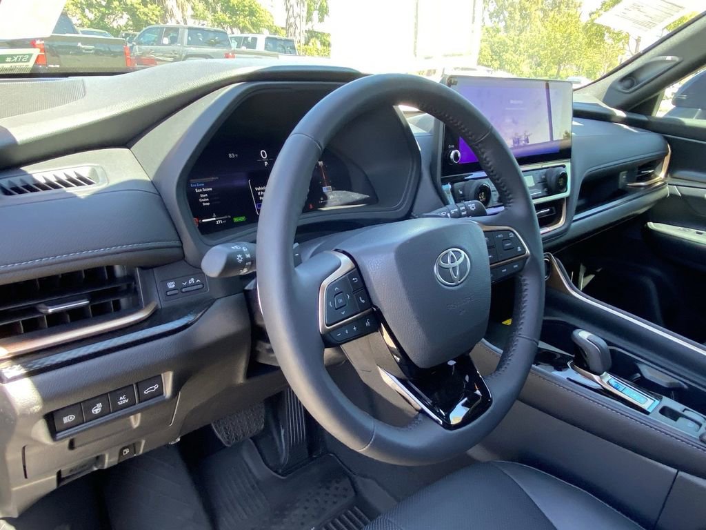 Certified 2026 Toyota Grand Highlander AWD Hybrid image 23