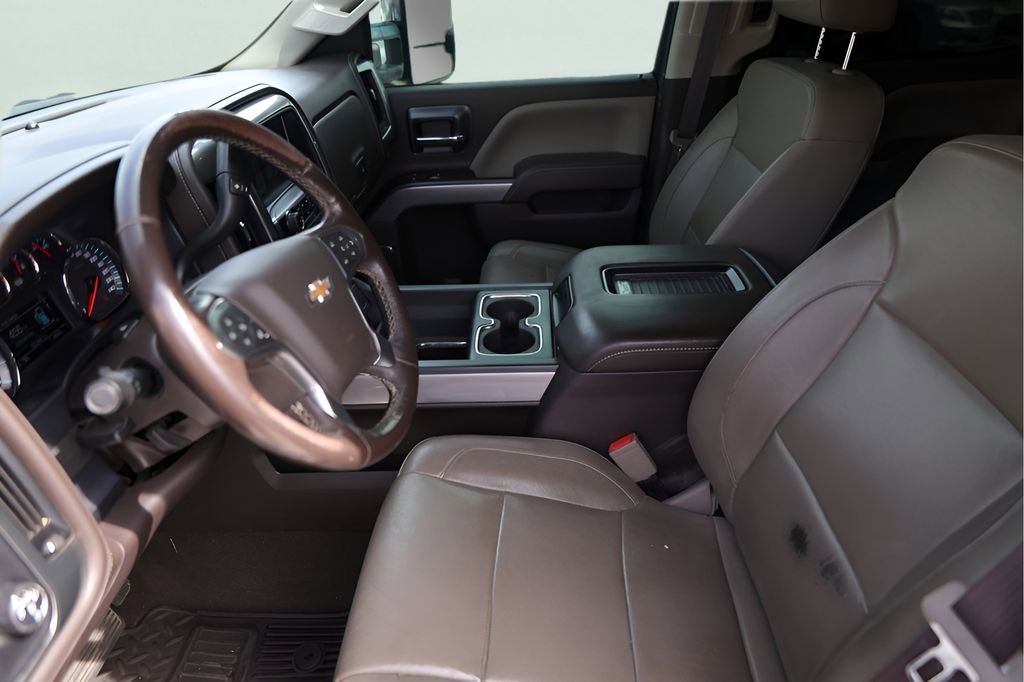 Used 2019 Chevrolet Silverado 2500 LTZ w/ Duramax Plus Package image 12