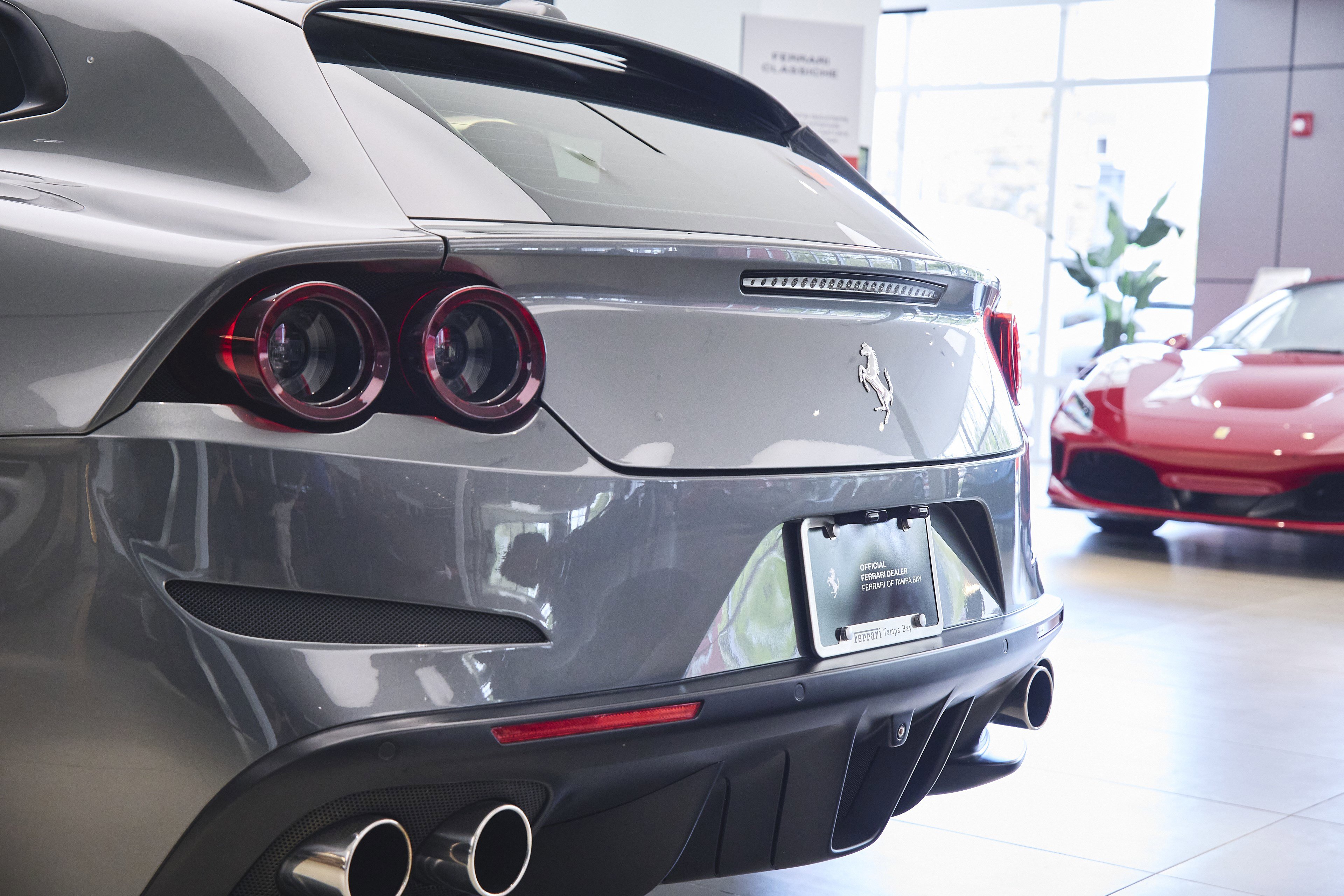 Used 2018 Ferrari GTC4Lusso image 45