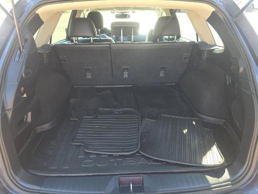 Used 2015 Subaru Outback 2.5i Limited image 7