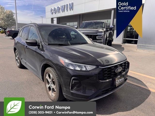 Used 2023 Ford Escape ST-Line w/ Tech Pack #1 image 3