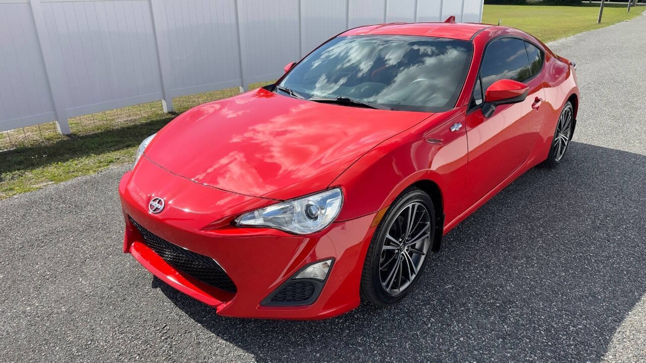 Used 2015 Scion FR-S RWD image 2