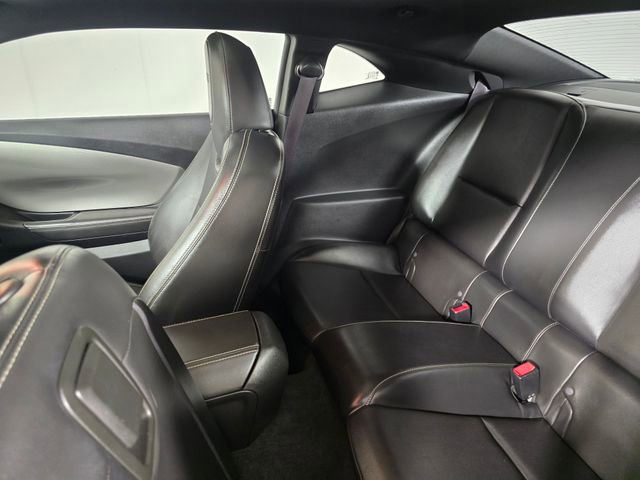 Used 2015 Chevrolet Camaro SS image 18