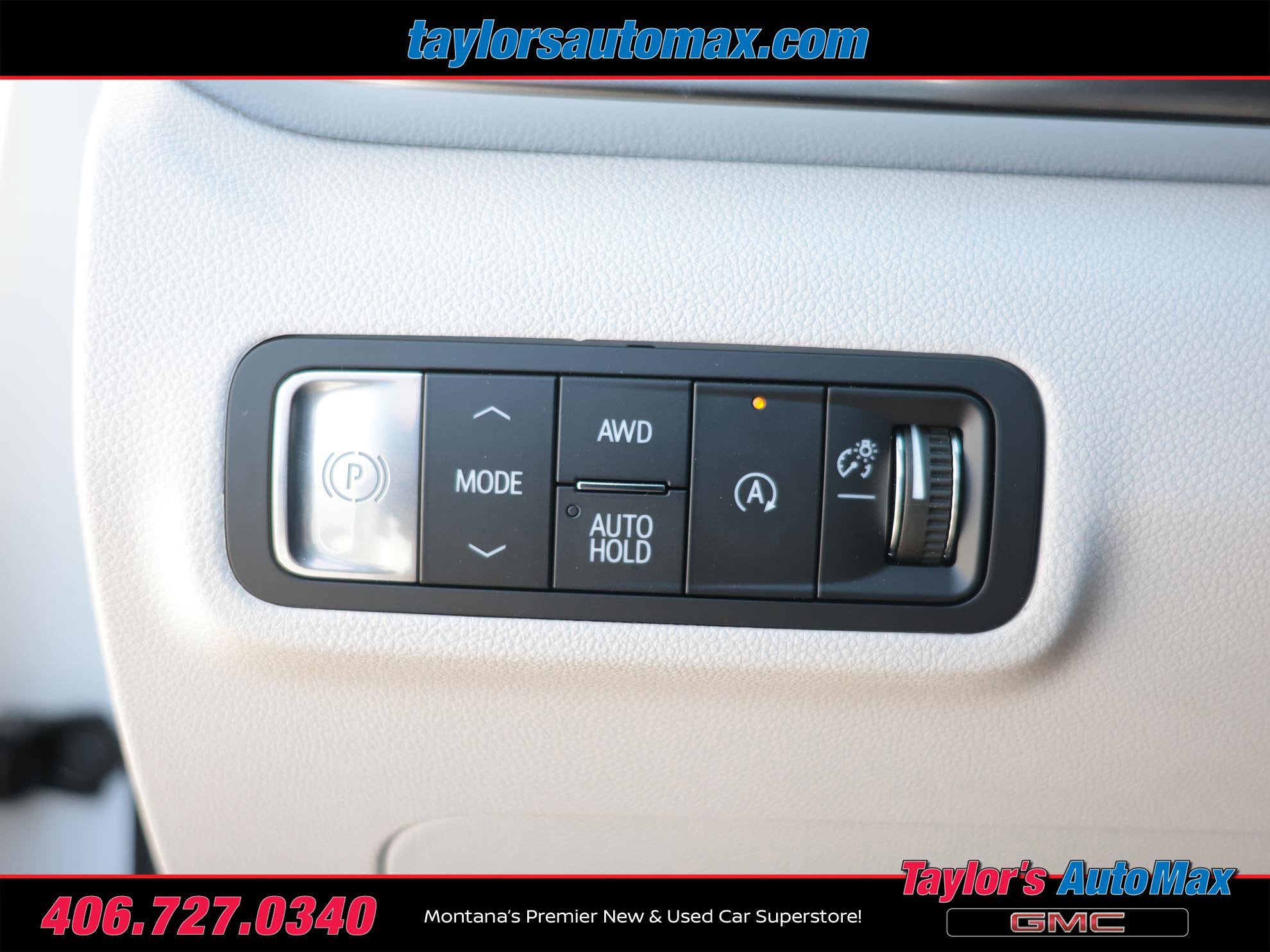 New 2026 GMC Terrain Denali w/ LPO, Floor Liner Package AWD/4WD image 31