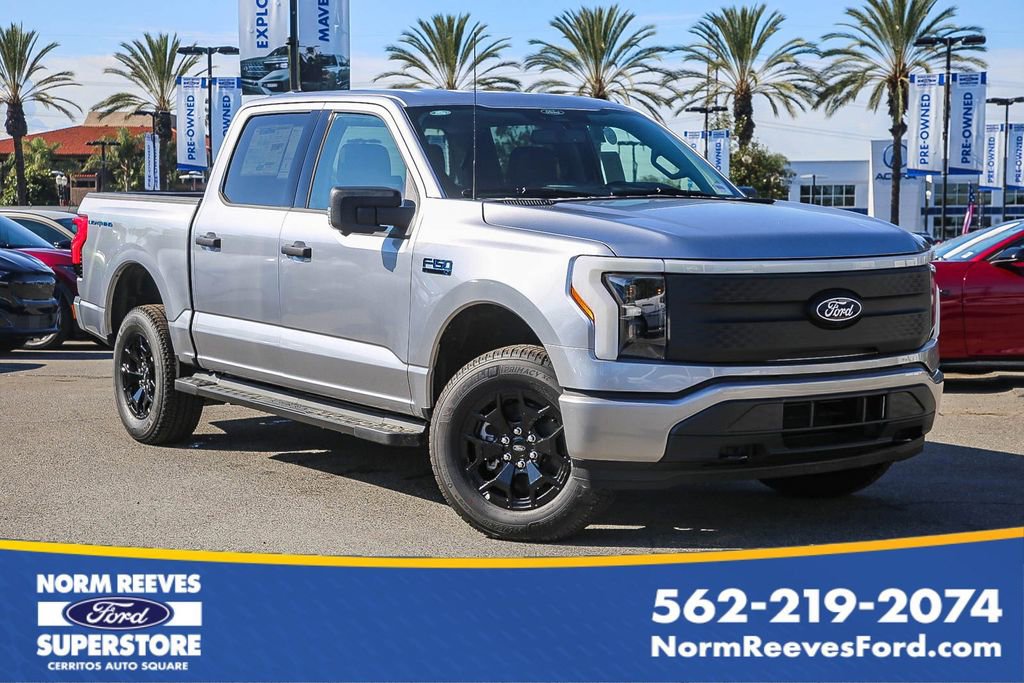 New 2025 Ford F150 Lightning XLT AWD/4WD image 1