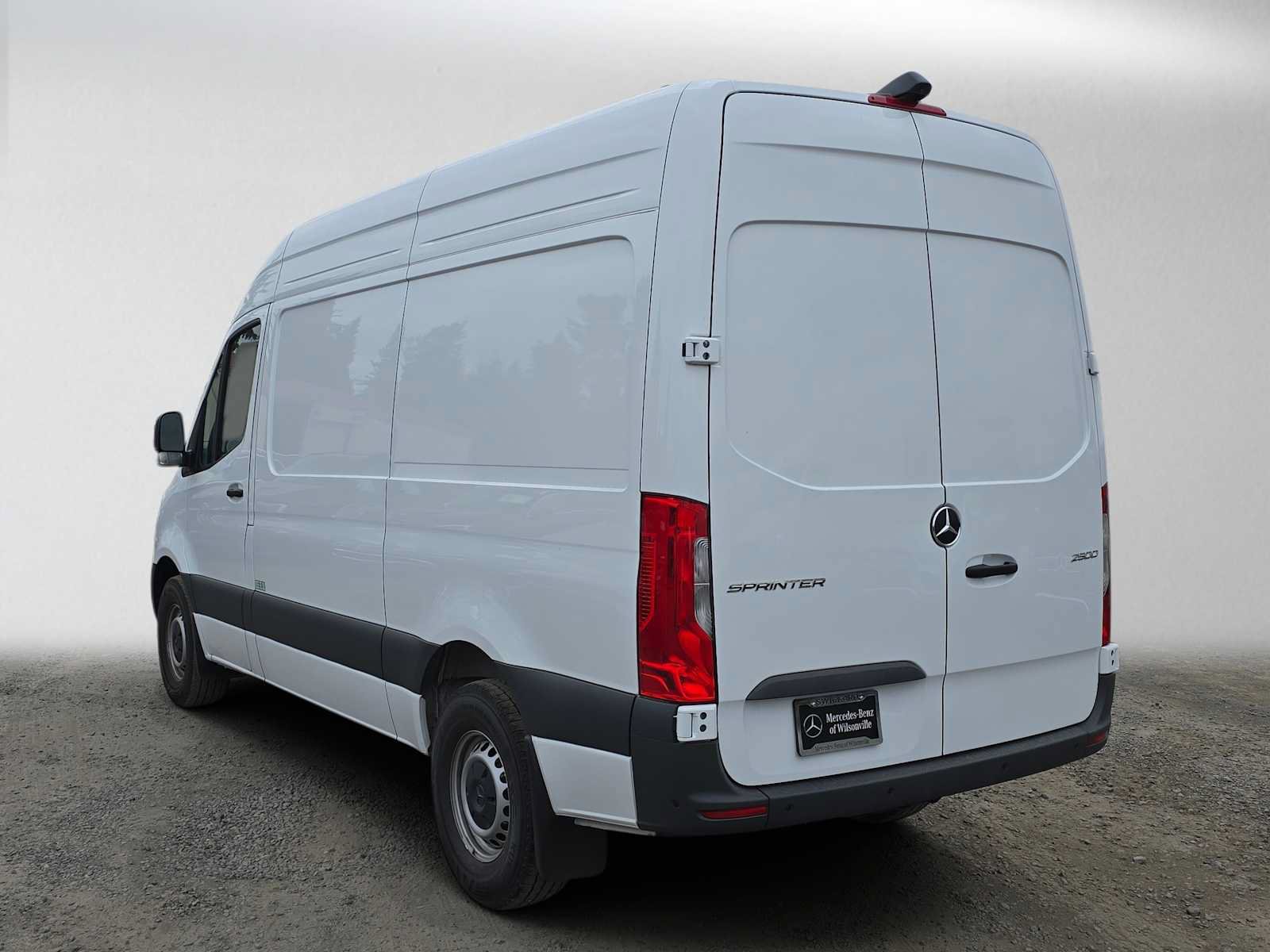 Used 2026 Mercedes-Benz Sprinter 2500 image 5