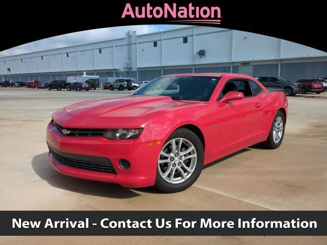 Used 2015 Chevrolet Camaro LS RWD image 1