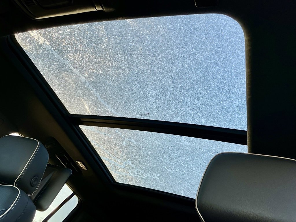 Used 2021 GMC Yukon XL SLT w/ SLT Luxury Plus Package image 39