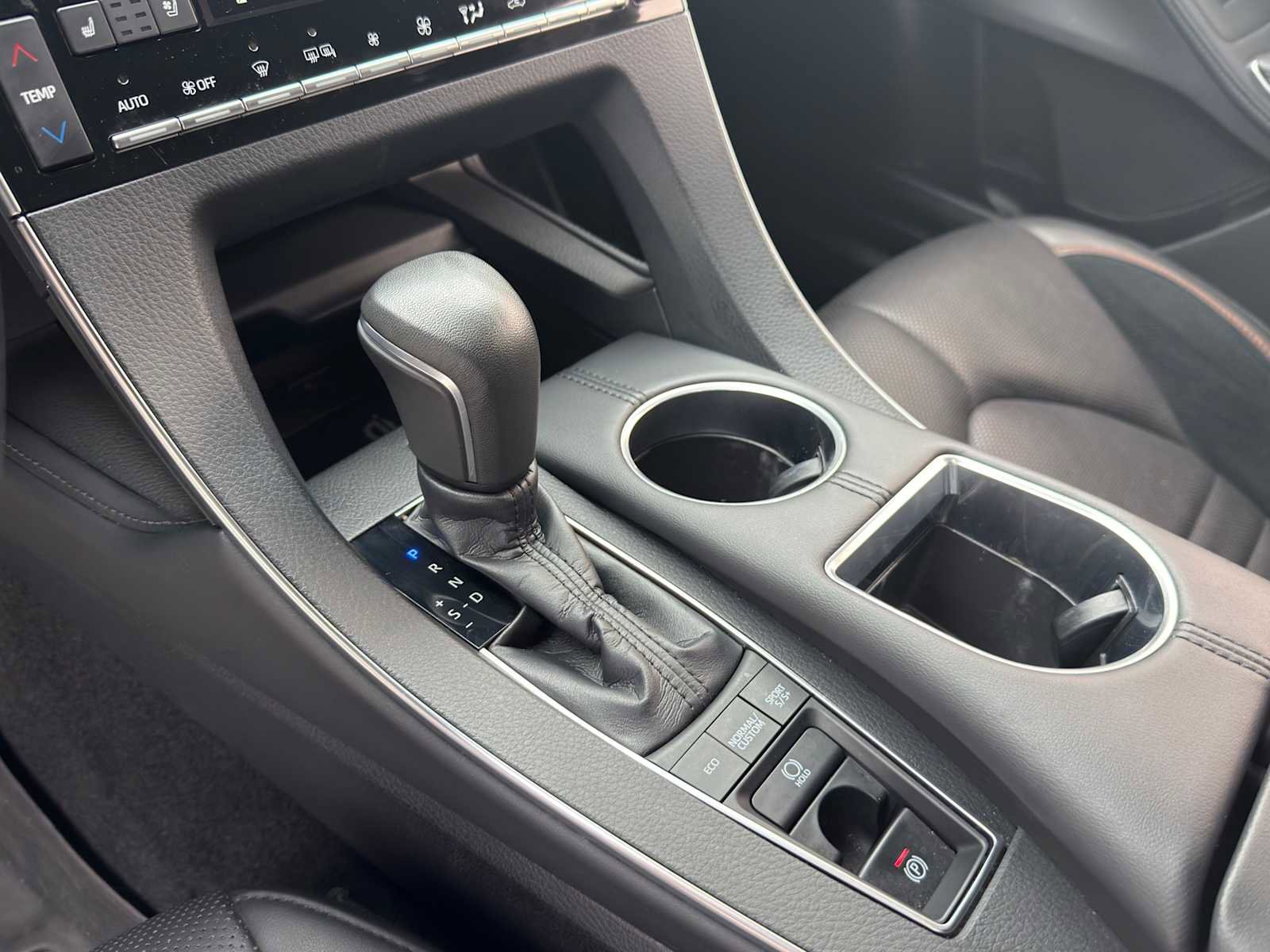 Used 2019 Toyota Avalon Touring w/ Advanced Safety Package FWD image 14