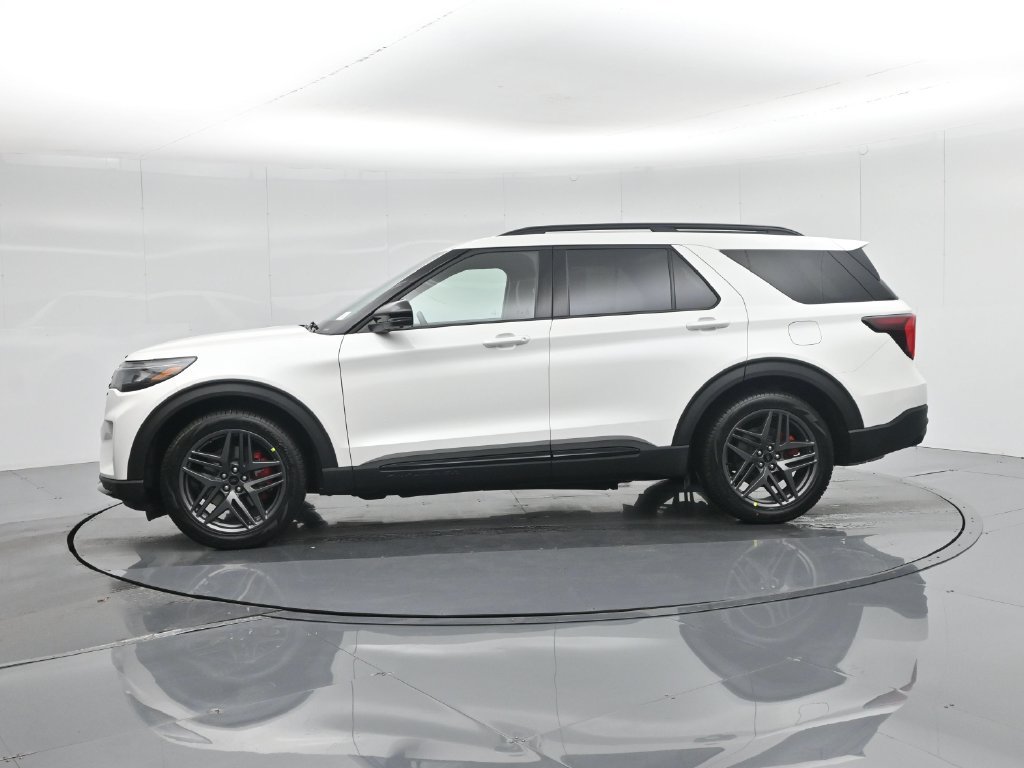 New 2026 Ford Explorer ST w/ Sun And Sound Package AWD/4WD image 31