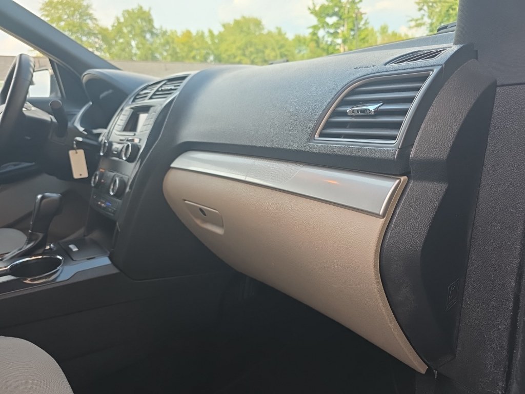 Used 2019 Ford Explorer FWD image 23