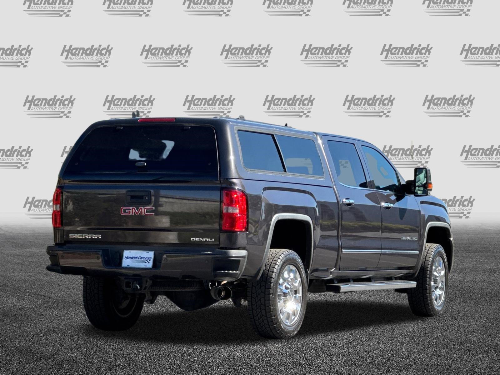 Used 2015 GMC Sierra 2500 Denali w/ Duramax Plus Package AWD/4WD image 5