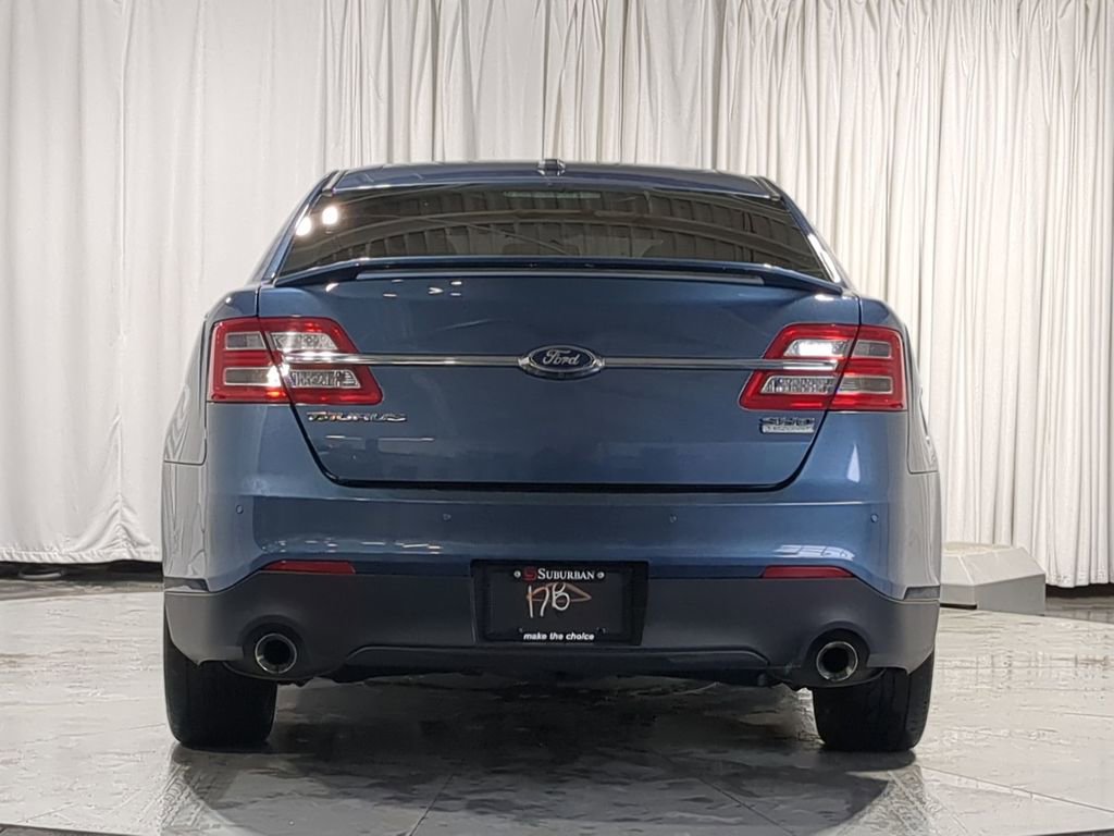 Used 2018 Ford Taurus SHO image 16