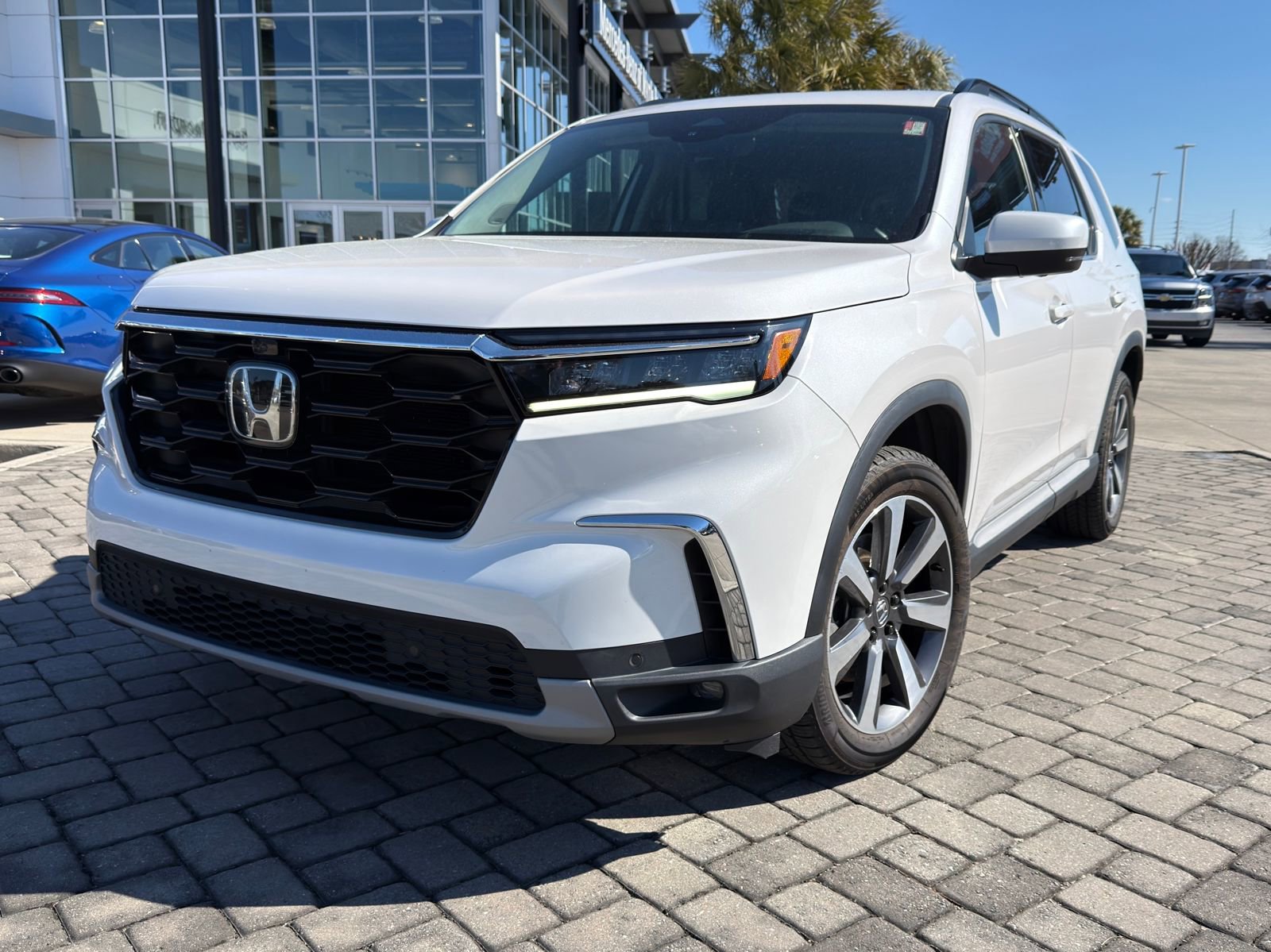 Used 2023 Honda Pilot Elite