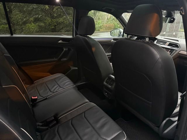 Used 2022 Volkswagen Tiguan SEL R-Line image 26