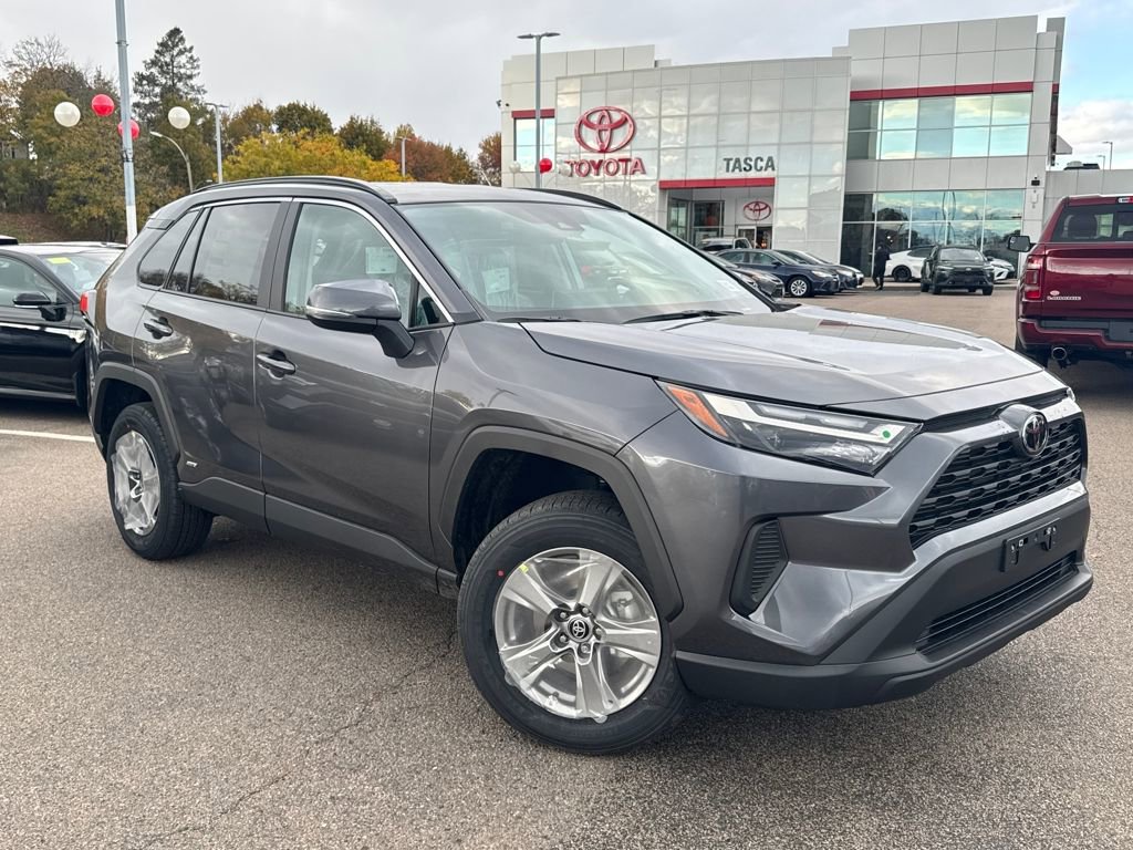 New 2025 Toyota RAV4 LE