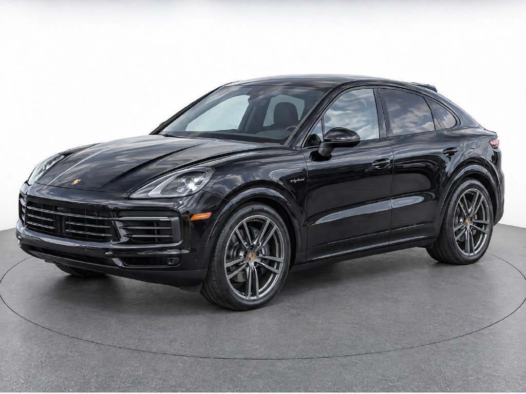 Certified 2022 Porsche Cayenne Platinum Edition AWD/4WD image 1