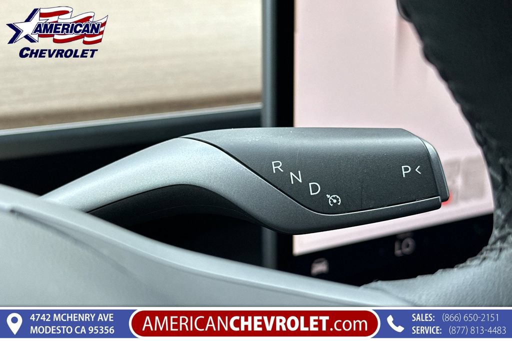 Used 2025 Tesla Model Y Long Range RWD image 30