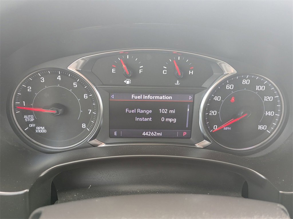 Used 2023 GMC Terrain SLT image 15