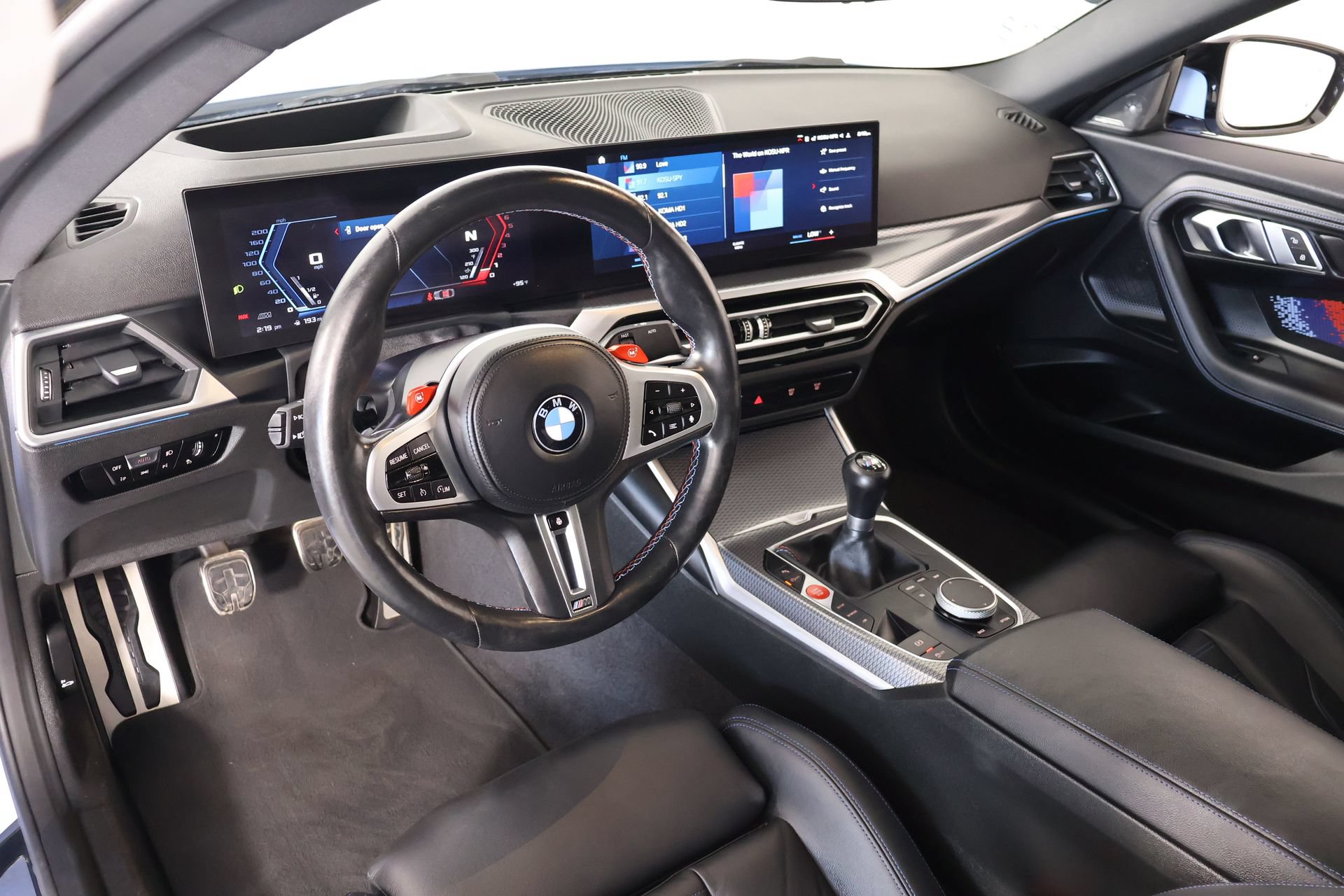 Used 2023 BMW M2 w/ Lighting Package RWD image 2