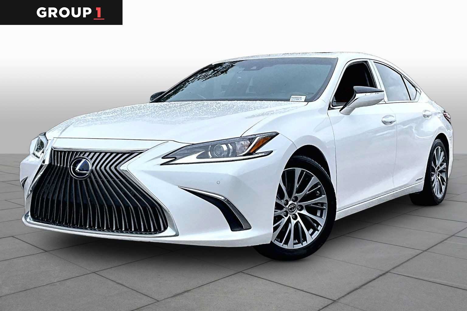 Used 2019 Lexus ES 300h w/ Premium Package FWD image 1