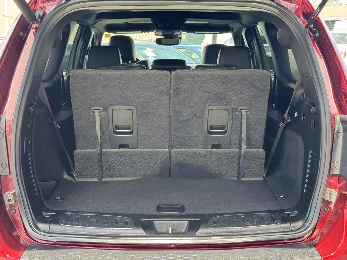 Used 2023 Dodge Durango GT RWD image 9