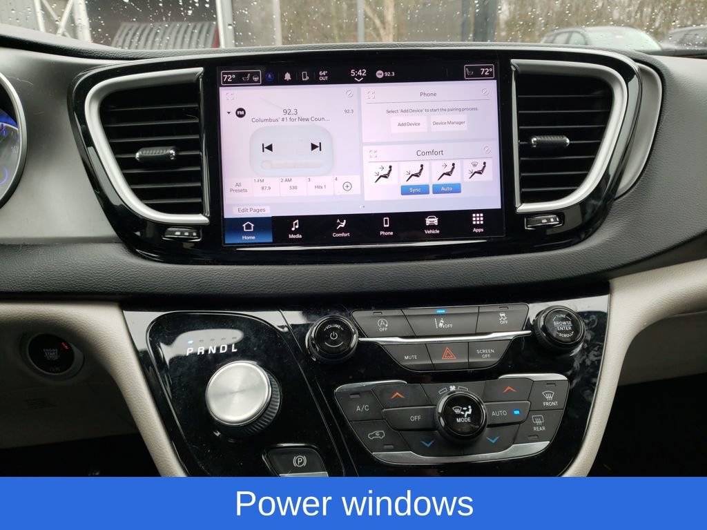 Used 2022 Chrysler Pacifica Touring-L image 22