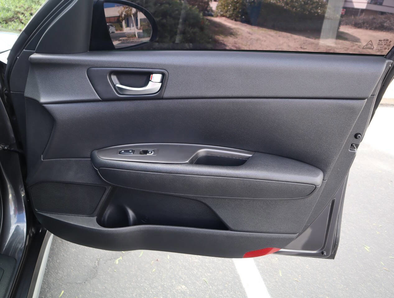 Used 2017 Kia Optima Premium image 36