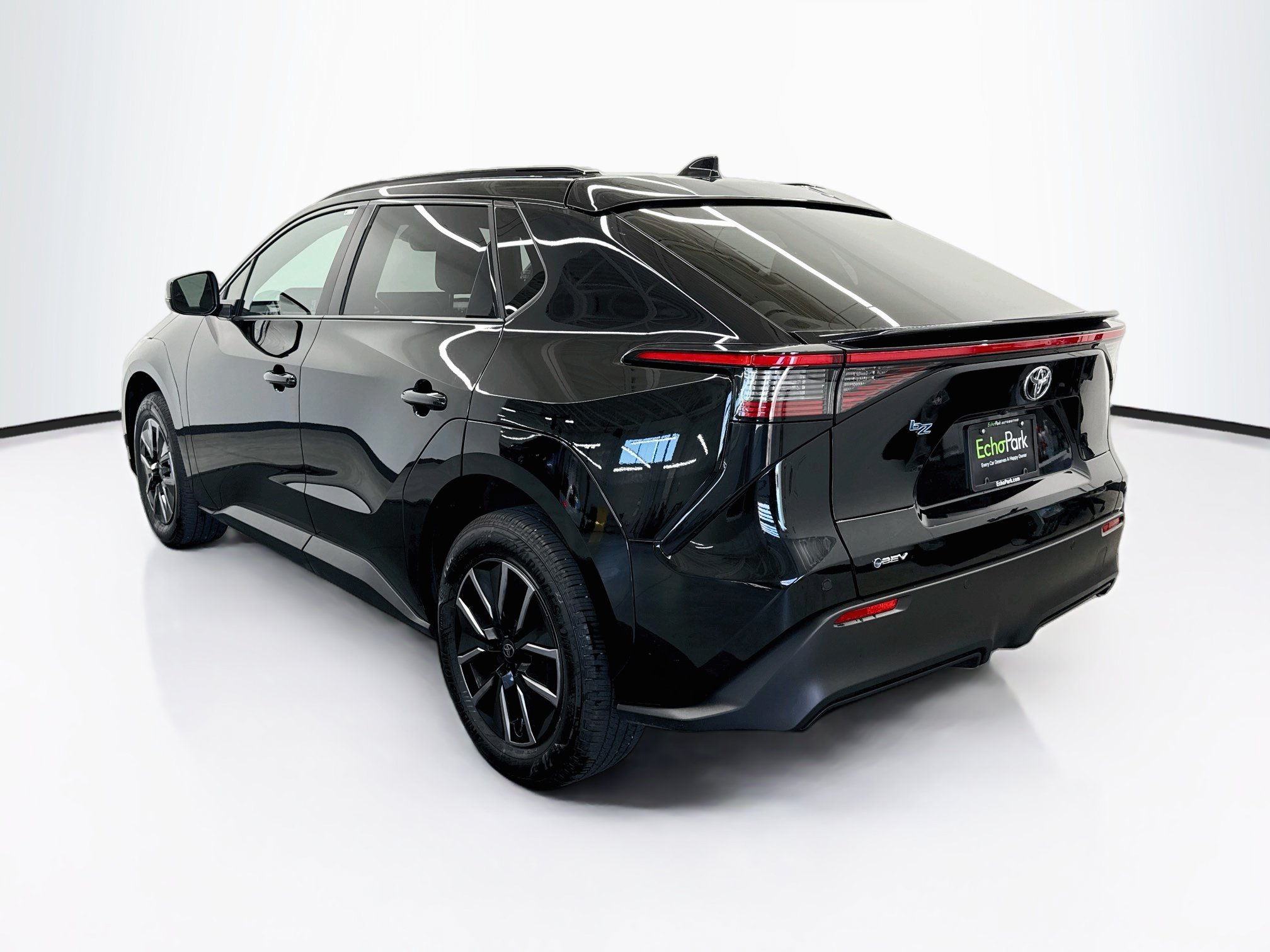 Used 2026 Toyota bZ FWD image 5